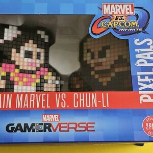 Marvel Gamerverse Pixel Pals - Captain Marvel and Chun-Li